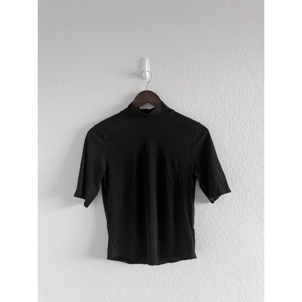 Athleta Minimalist Mock Neck Top Size M Black Ribbed Elbow Sleeve